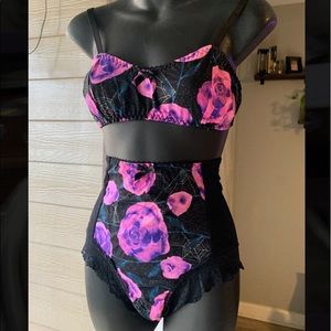 Vintage cut Rose & Spiderweb Lingerie Set - Sm
